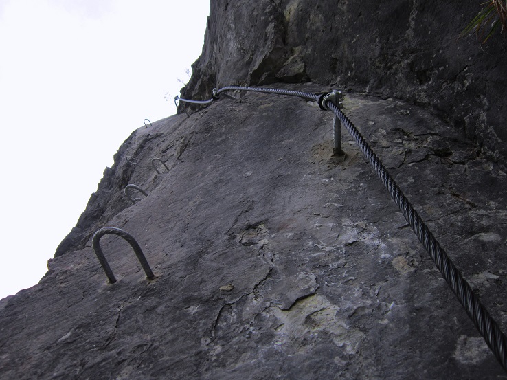 Foto: Andreas Koller / Klettersteigtour / Burgfels Klettersteig Strechau (835m) / 07.10.2015 01:25:48