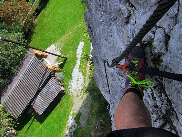 Foto: Andreas Koller / Klettersteigtour / Burgfels Klettersteig Strechau (835m) / 07.10.2015 01:25:33