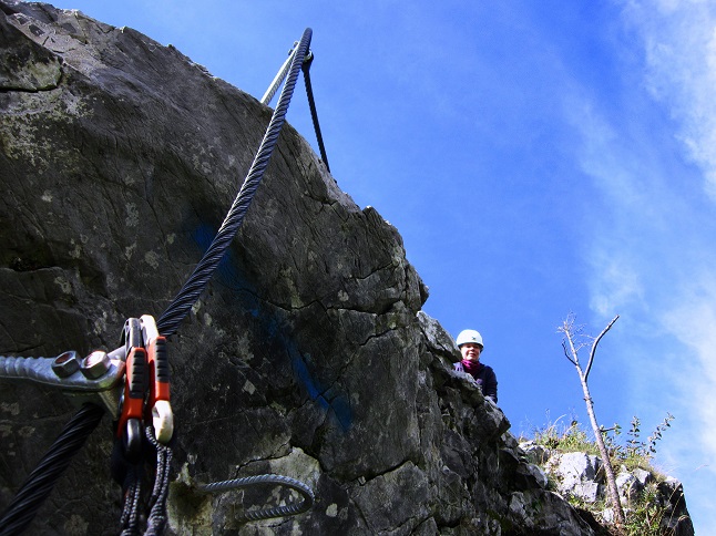 Foto: Andreas Koller / Klettersteigtour / Burgfels Klettersteig Strechau (835m) / Schlüsselstelle / 07.10.2015 01:23:46