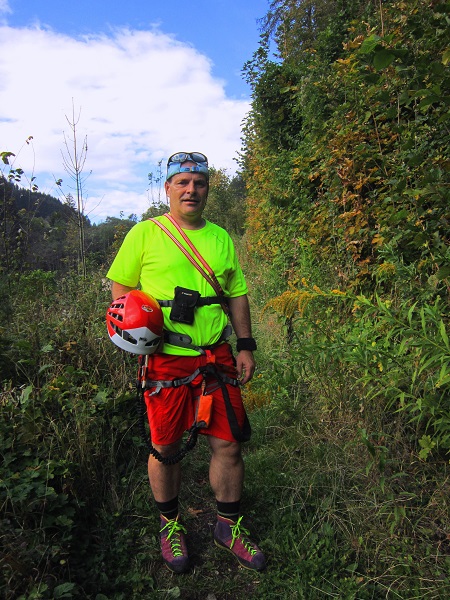 Foto: Andreas Koller / Klettersteigtour / Burgfels Klettersteig Strechau (835m) / Anstieg zur Burg Strechau / 07.10.2015 01:22:47