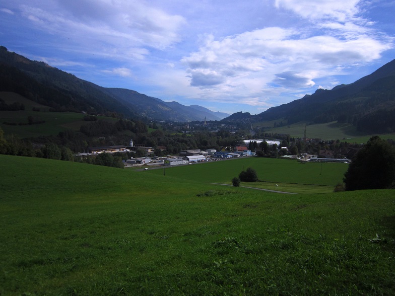 Foto: Andreas Koller / Klettersteigtour / Burgfels Klettersteig Strechau (835m) / Zurück in Strechau / 07.10.2015 01:20:35