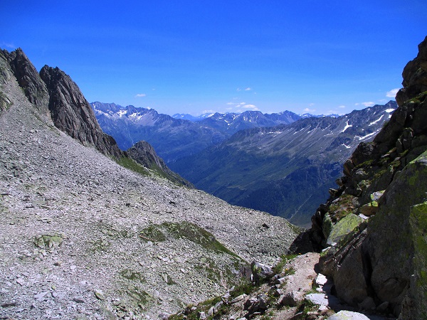 Foto: Andreas Koller / Klettersteigtour / Bergsee-Klettersteig Krokodil (2527m) / 18.10.2015 04:01:05