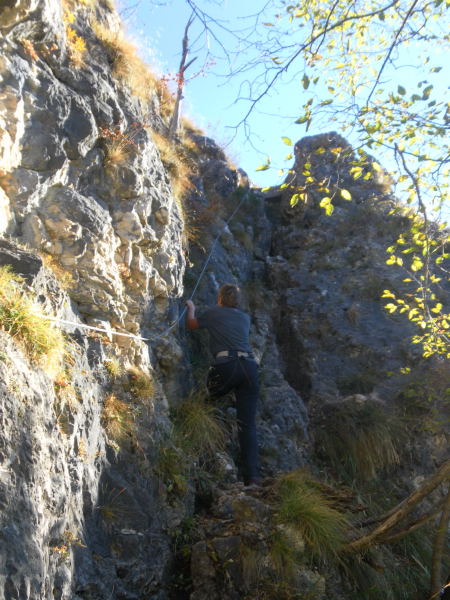 Foto: Wolfgang Lauschensky / Klettersteigtour / Corno Battisti 1778m über Sentiero attrezzato Franco Galli / Verschneidungsrinne / 03.11.2015 18:54:24