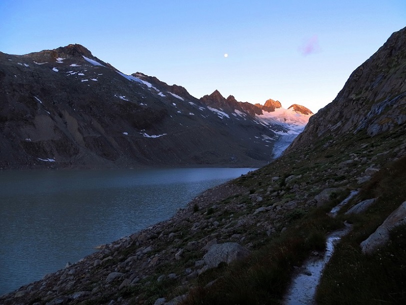 Foto: Andreas Koller / Wandertour / Oberaarhorn (3631m) / 10.11.2015 02:51:43