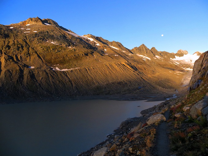 Foto: Andreas Koller / Wandertour / Oberaarhorn (3631m) / 10.11.2015 02:51:18