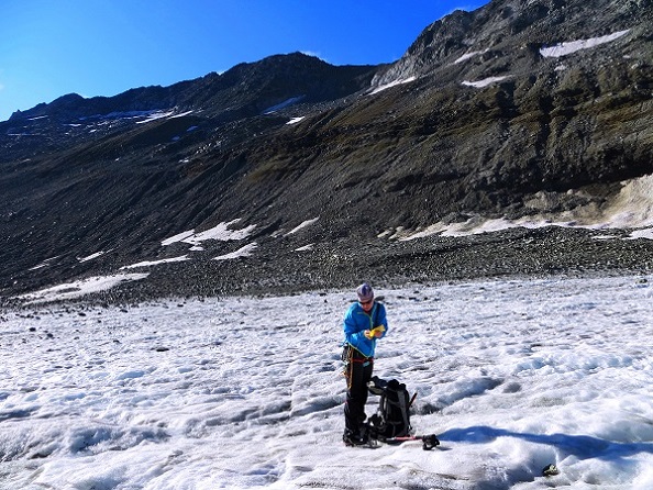 Foto: Andreas Koller / Wandertour / Oberaarhorn (3631m) / 10.11.2015 02:48:39