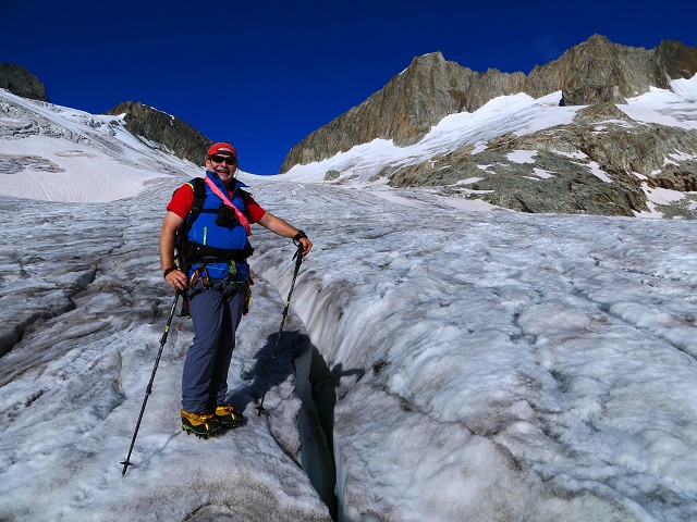 Foto: Andreas Koller / Wandertour / Oberaarhorn (3631m) / 10.11.2015 02:47:59