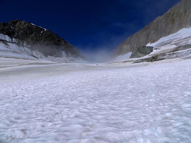 Foto: Andreas Koller / Wandertour / Oberaarhorn (3631m) / 10.11.2015 02:47:05