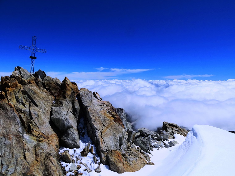Foto: Andreas Koller / Wandertour / Oberaarhorn (3631m) / 10.11.2015 02:38:38