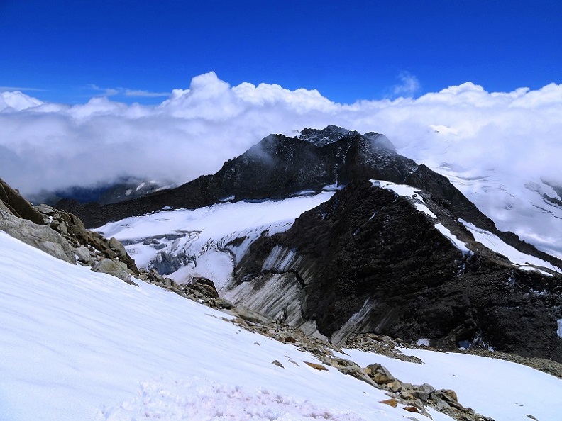Foto: Andreas Koller / Wandertour / Oberaarhorn (3631m) / 10.11.2015 02:38:11