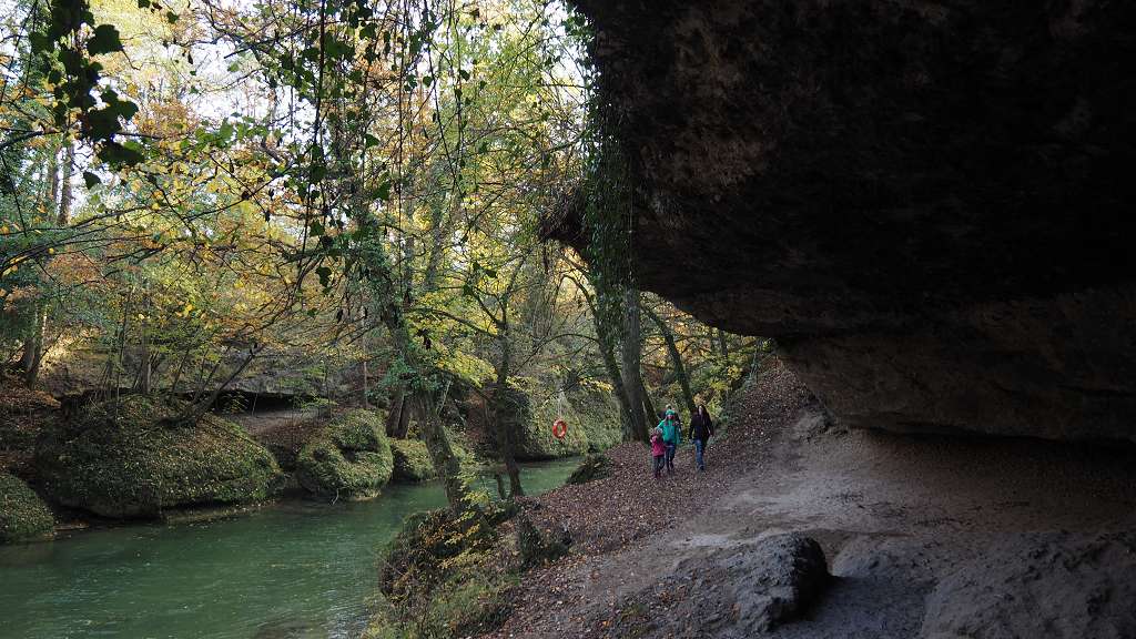 Foto: Datzi / Wandertour / Familienwanderung durch die wildromantische Erlaufschlucht in Purgstall / 14.11.2015 10:48:30