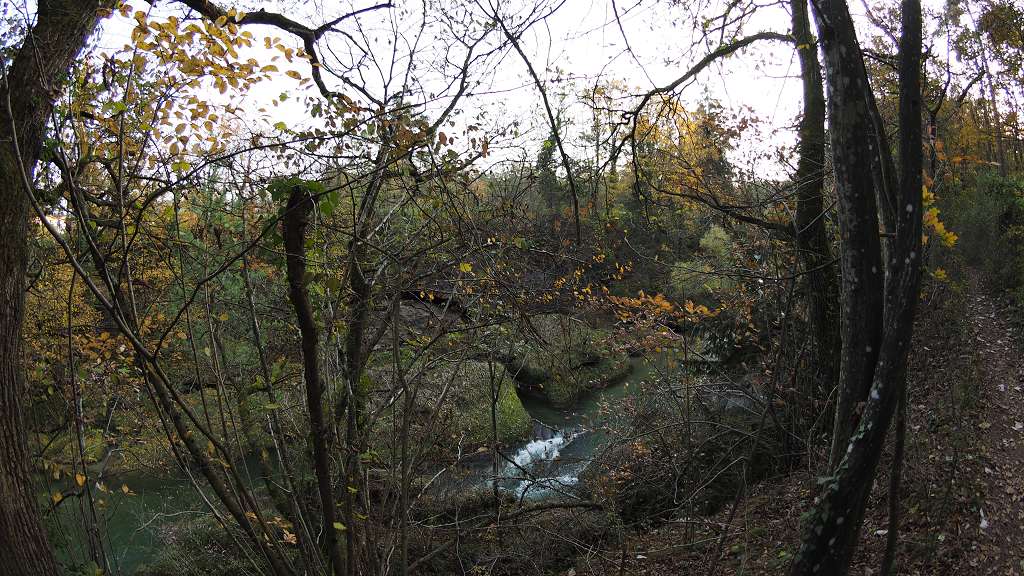 Foto: Datzi / Wandertour / Familienwanderung durch die wildromantische Erlaufschlucht in Purgstall / 14.11.2015 10:53:30