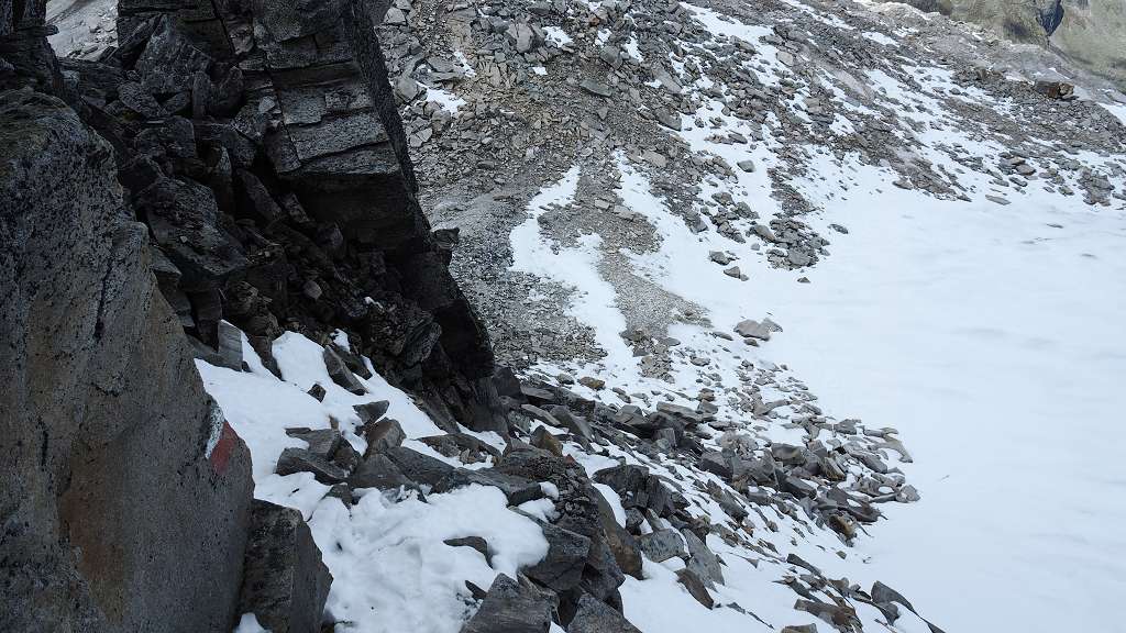 Foto: Datzi / Wandertour / Von der Rudolfshütte auf das Hohe Fürleg / Blick zum Abstieg zur Scharte / 15.11.2015 13:11:54