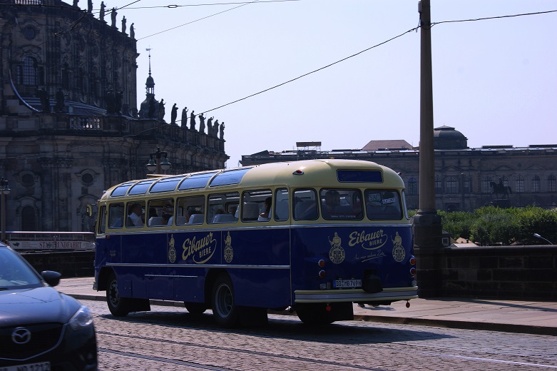 Foto: Andreas Koller / Wandertour / Altstadtrunde Dresden (115m) / Über die Augustusbrücke / 20.11.2015 01:40:32