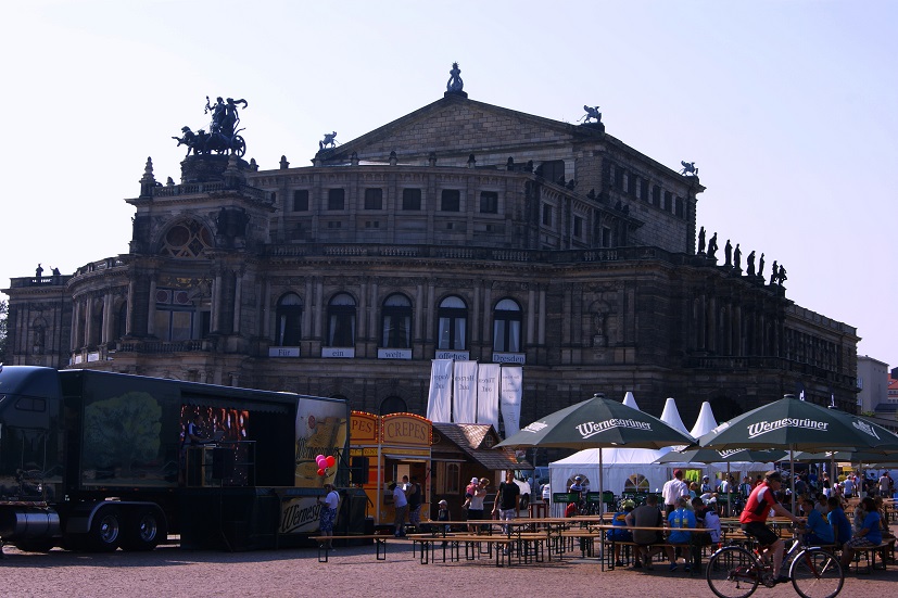 Foto: Andreas Koller / Wandertour / Altstadtrunde Dresden (115m) / Sempeoper / 20.11.2015 01:36:52