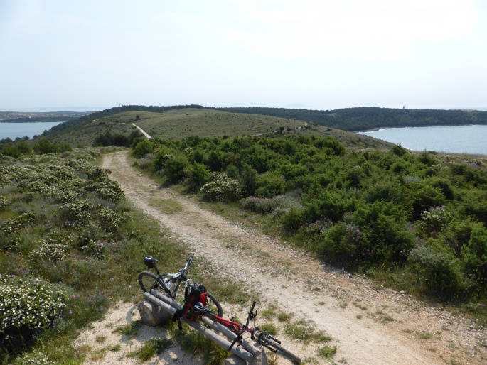 Foto: Manfred Karl / Mountainbiketour / Bikerunde Kap Kamenjak / Blick über Kamenjak / 13.12.2015 18:54:04