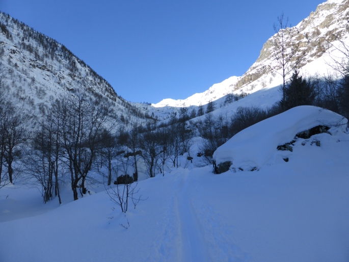 Foto: Manfred Karl / Skitour / Quota 2515 / Ins Vallone dell´ Ischiator / 28.11.2016 20:35:01