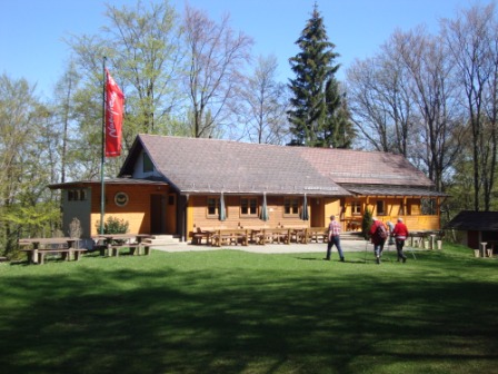 Foto: Wolfgang Dröthandl / Wandertour / Hainfelder Kirchenberg und Lindenstein / Liasnböndlhütte / 18.04.2016 13:27:18