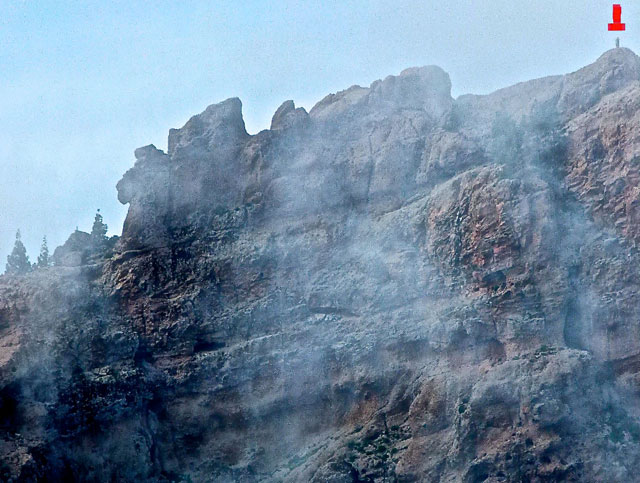 Foto: Walter Ruttinger / Wandertour / Gran Canaria Pico de las Nieves Höhenpanorama- / Blick zurück auf den Pico. Wir nähern uns dem Endpunkt unsere Halbrunde / 26.04.2016 13:30:58