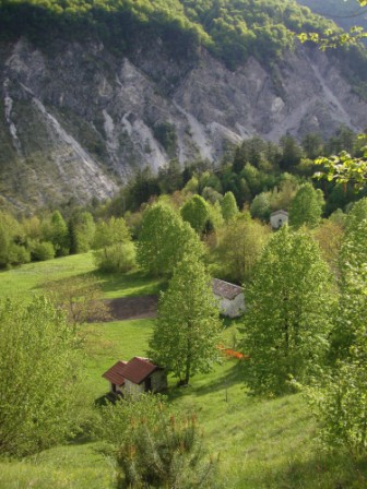 Foto: Wolfgang Dröthandl / Wandertour / Ta Lipa Pot - Wanderrunde im Val Resia / Stavoli Jaliniloo / 02.05.2016 08:18:25