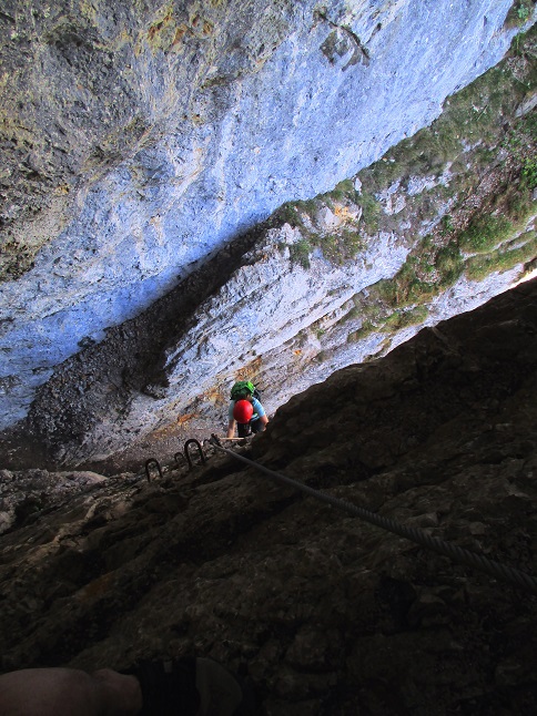 Foto: Andreas Koller / Klettersteigtour / Klettersteig Spielmäuer: Tristans Kirchbogensteig (1360m) / Im Kirchbogen / 03.06.2016 17:49:26