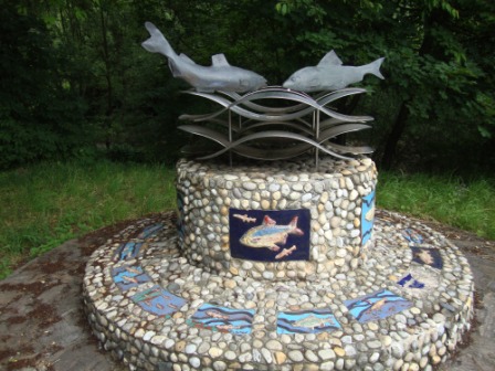 Foto: Wolfgang Dröthandl / Wandertour / Wiener Bezirks - Kulturwanderweg 23: Liesing / Fischbrunnen an der Liesing, Willergasse / 13.06.2016 12:49:53