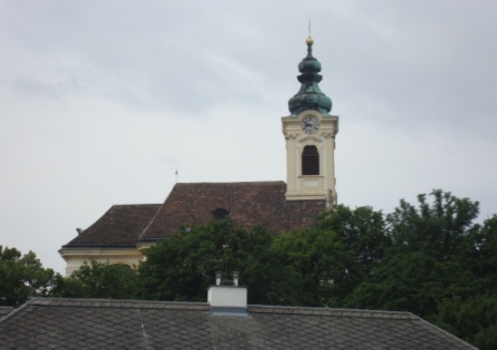 Foto: Wolfgang Dröthandl / Wandertour / Wiener Bezirks - Kulturwanderweg 23: Liesing / Bergkirche Rodaun aus der Willergasse / 13.06.2016 12:49:26