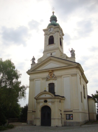 Foto: Wolfgang Dröthandl / Wandertour / Wiener Bezirks - Kulturwanderweg 23: Liesing / Rodauner Kirchenplatz / 13.06.2016 12:48:44