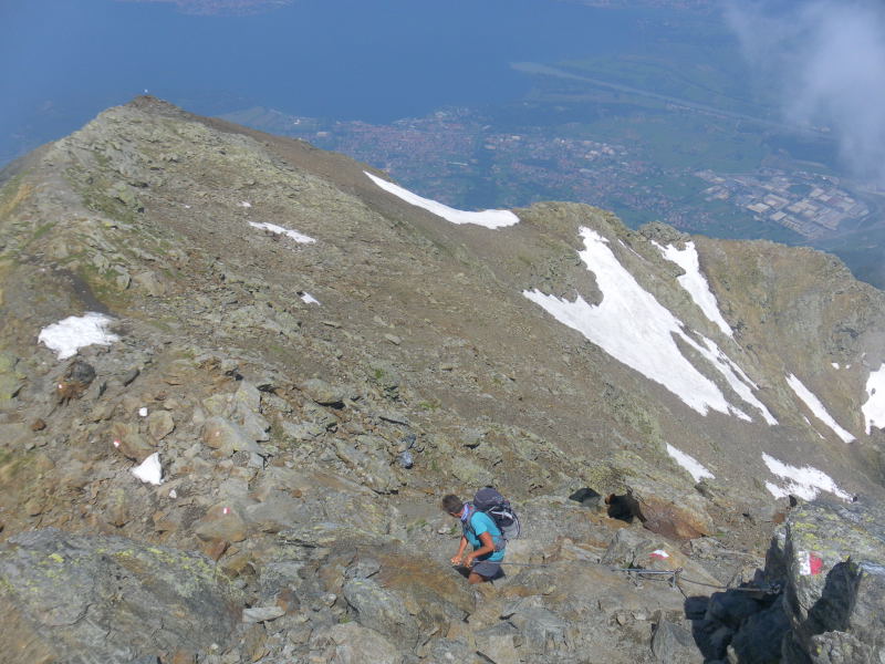 Foto: Wolfgang Lauschensky / Wandertour / Monte Legnone 2609m über Westgrat / Abstieg vom Gipfelaufschwung / 30.06.2016 19:19:09