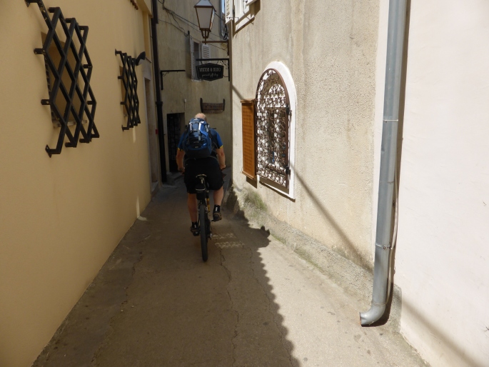 Foto: Manfred Karl / Mountainbiketour / Mit dem Bike von Krk nach Cres / 01.07.2016 20:16:37