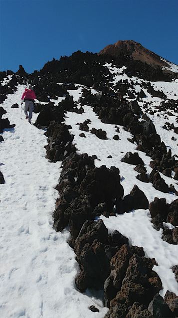 Foto: Walter Ruttinger / Wandertour / Teneriffa Pico del Teide direkt. Seriös dokumentierte / 11.08.2016 15:58:12