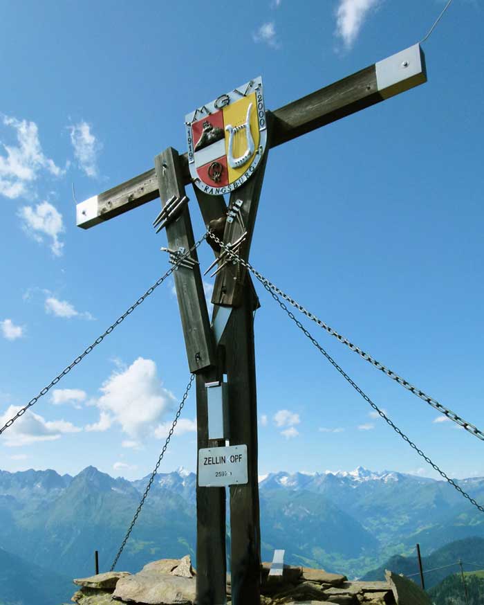 Foto: Walter Ruttinger / Wandertour / Marterle- Zellinkopf volle Kammrunde / Sängerkreuz am Zellinkopf / 05.09.2016 19:17:03