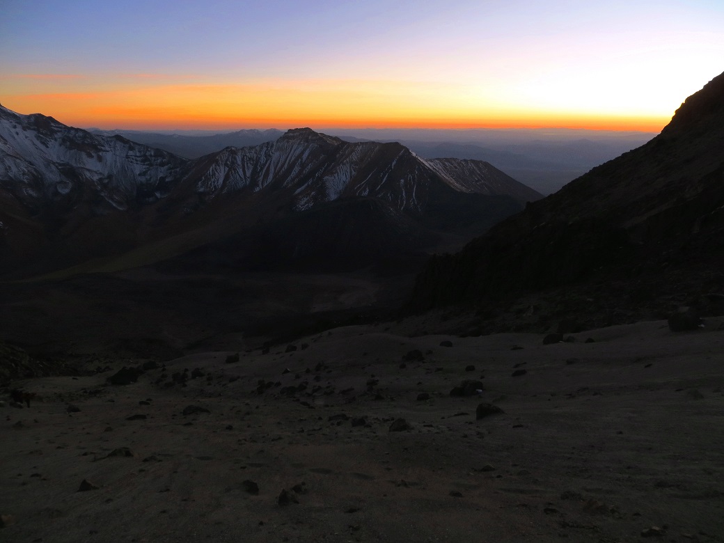 Foto: Andreas Koller / Wandertour / Chachani (6075m) / 03.10.2016 02:14:30