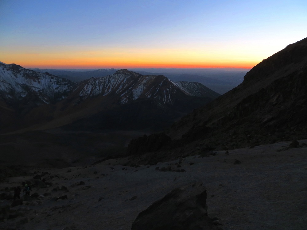 Foto: Andreas Koller / Wandertour / Chachani (6075m) / 03.10.2016 02:14:11