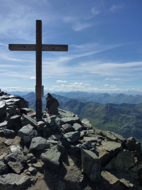 Foto: Manfred Karl / Klettertour / Schwarzhorn (3147 m), Ostgrat / 04.12.2016 19:27:11