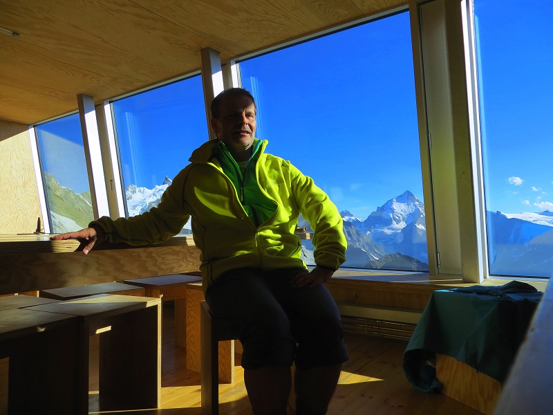 Foto: Andreas Koller / Wandertour / 4000er-Tour Bishorn (4153m) / 02.02.2017 03:07:54