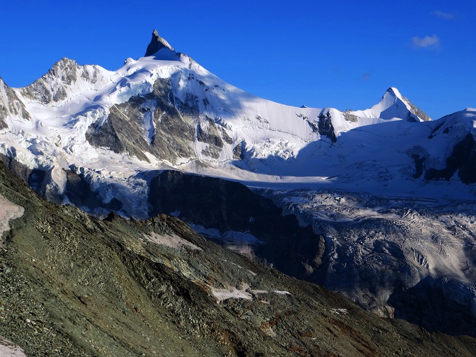 Foto: Andreas Koller / Wandertour / 4000er-Tour Bishorn (4153m) / Zinalrothorn (4221m) und Obergabelhorn (4068m) / 02.02.2017 03:07:12