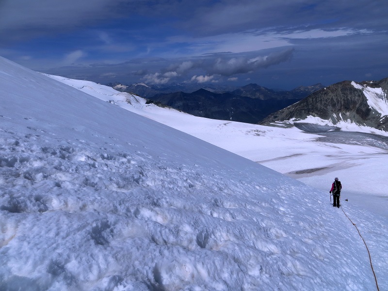 Foto: Andreas Koller / Wandertour / 4000er-Tour Bishorn (4153m) / 02.02.2017 02:52:10