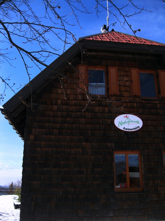 Foto: Andreas Koller / Skitour / Auf skihistorischen Spuren über den Muckenkogel (1313m) / Bei der Traisner Hütte / 24.03.2017 02:43:54