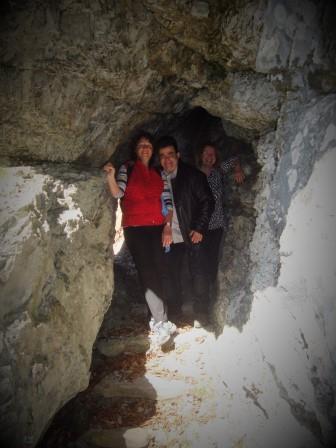 Foto: Wolfgang Dröthandl / Wandertour / Orrido dello Slizza (Gailitz - Schlucht) / Kurzer Tunnel, um 1874 von Hand gegraben / 25.03.2017 19:27:24