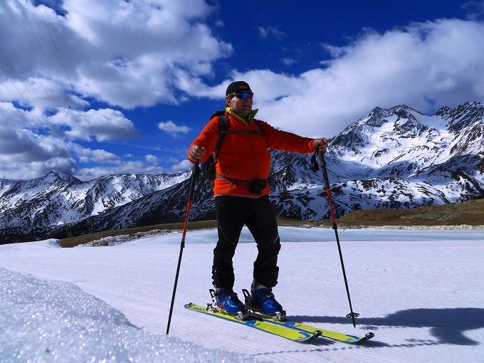 Foto: Andreas Koller / Skitour / Unbekannter SO-Grat auf den Hintereiskopf (3289m) / 17.05.2017 22:48:07