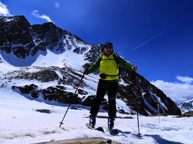 Foto: Andreas Koller / Skitour / Unbekannter SO-Grat auf den Hintereiskopf (3289m) / 17.05.2017 22:46:51