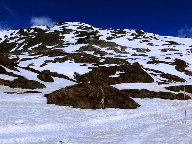 Foto: Andreas Koller / Skitour / Unbekannter SO-Grat auf den Hintereiskopf (3289m) / 17.05.2017 22:46:43