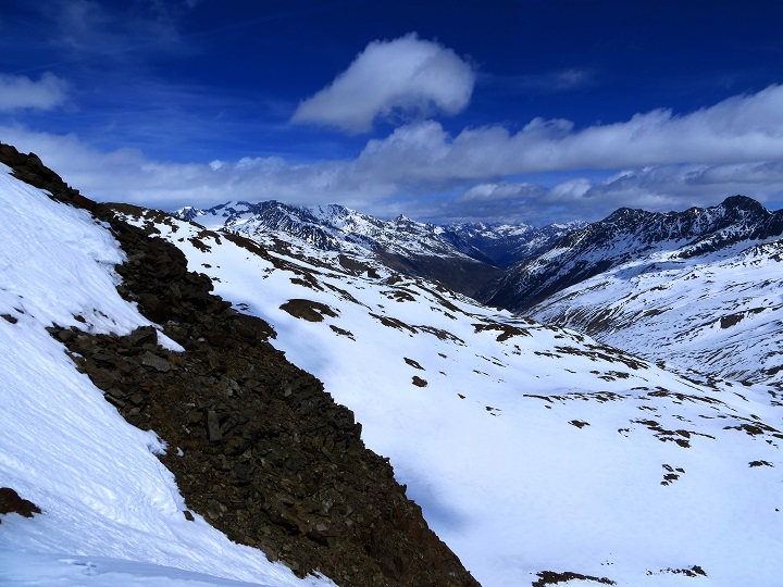 Foto: Andreas Koller / Skitour / Unbekannter SO-Grat auf den Hintereiskopf (3289m) / 17.05.2017 22:44:26