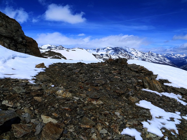 Foto: Andreas Koller / Skitour / Unbekannter SO-Grat auf den Hintereiskopf (3289m) / 17.05.2017 22:43:34