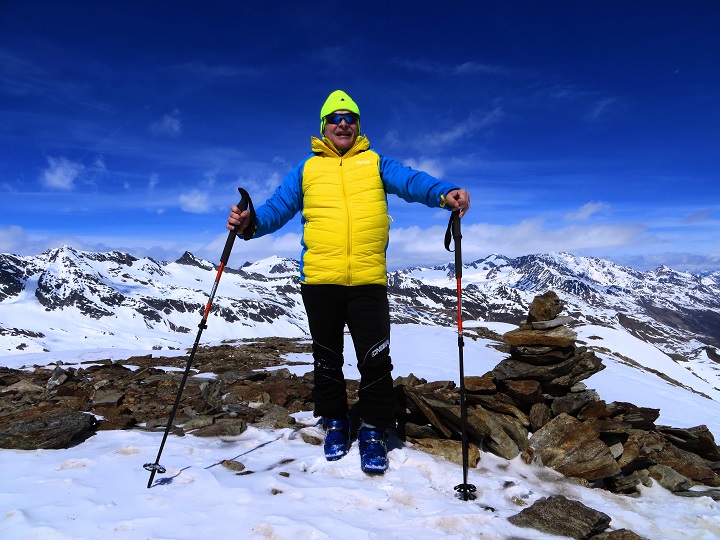 Foto: Andreas Koller / Skitour / Unbekannter SO-Grat auf den Hintereiskopf (3289m) / 17.05.2017 22:41:16