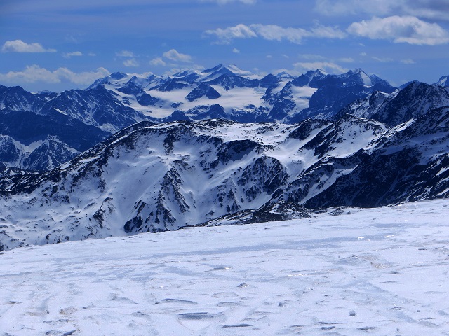 Foto: Andreas Koller / Skitour / Unbekannter SO-Grat auf den Hintereiskopf (3289m) / Ortlergruppe (3905m) / 17.05.2017 22:40:50