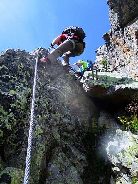 Foto: Andreas Koller / Klettersteigtour / Klettersteig Hochjoch (2520m) / Einzige anspruchsvollere Passage im Abstieg / 16.10.2017 23:14:06