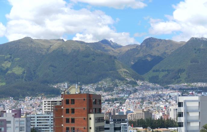 Foto: Wolfgang Lauschensky / Wandertour / Rucu Pichincha 4698m SO-Grat / Rucu Pichincha von Quito / 16.12.2017 16:23:20