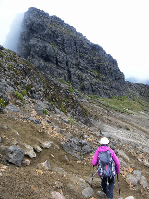 Foto: Wolfgang Lauschensky / Wandertour / Rucu Pichincha 4698m SO-Grat / Abstieg am Normalweg / 16.12.2017 16:22:15